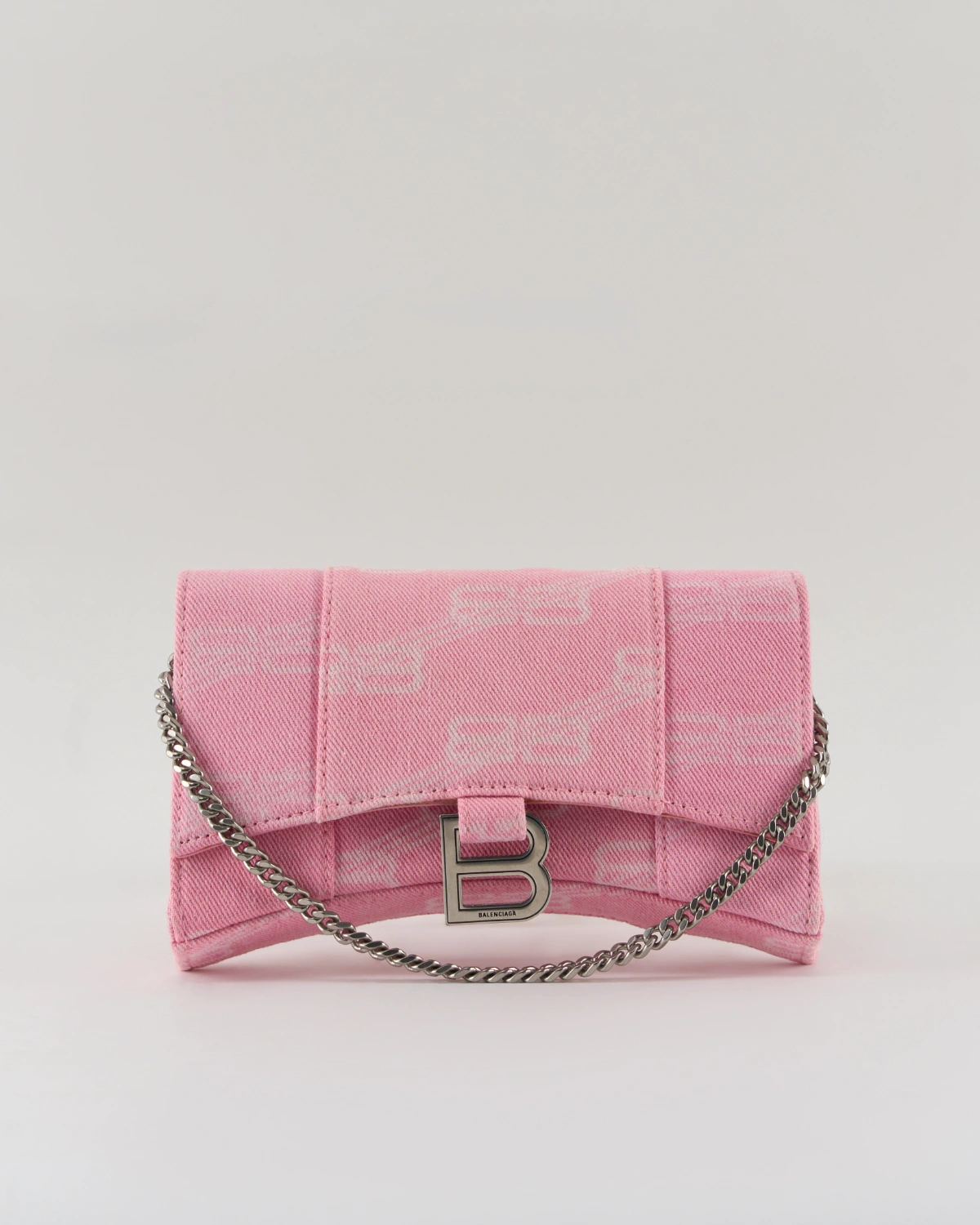 Balenciaga Hourglass Wallet On Chain