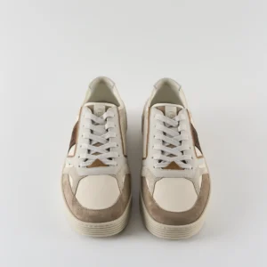 Fendi Step Low Top Sneakers