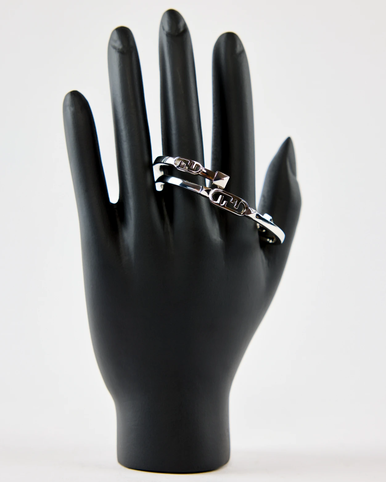 Fendi O’Lock Metal Bracelet Set